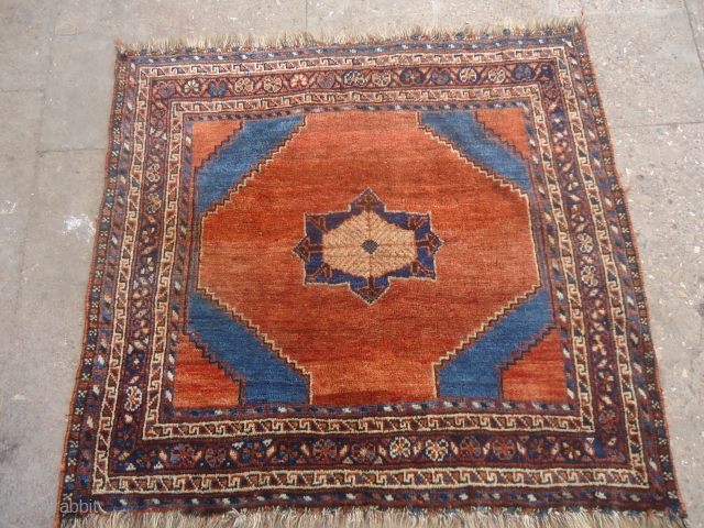 Qashqai or Shiraz Seating Rug with beautiful design and natural colors,soft shiny wool,very good condition.Size 3'9"*3'7".E.mail for more info and pics.            