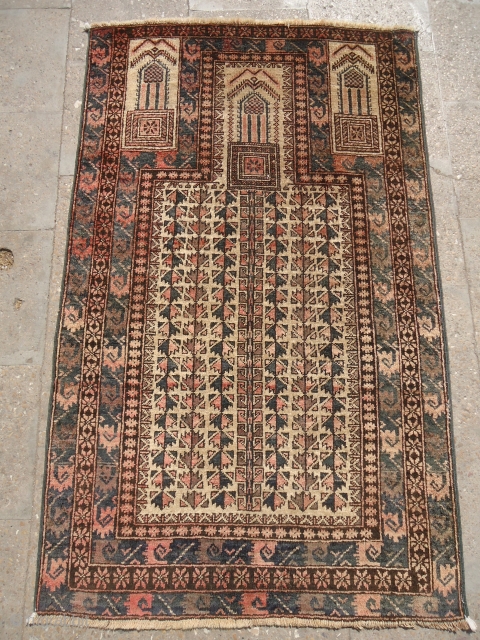 Baluch Prayer Rug with nice colors and design.Good condition.Handwashesd ready for the show.Size 4'5"*2'8".E.mail for more info.                