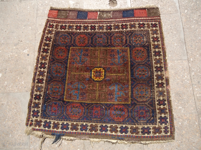 Baluch bagface with good colors and design,reasonable condition.Fine weave.Size 2'7"*2'7".E.mail for more info.                    