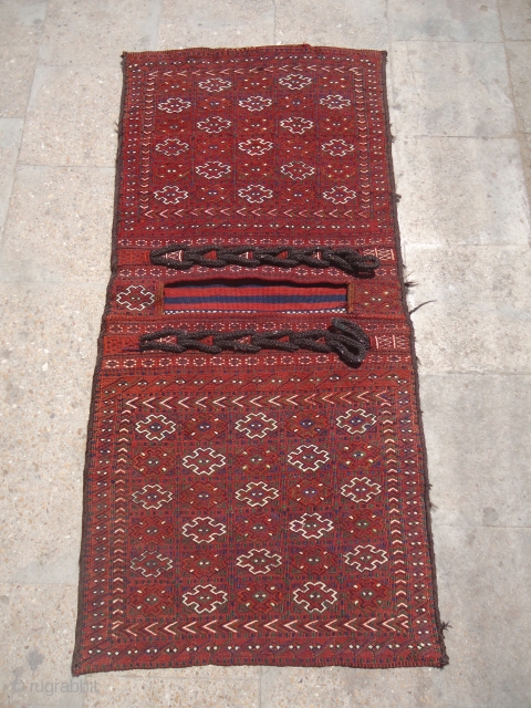 Baluch ? Uzbek ? Flatwoven Khorjin with perfect condition and original backing,good colors and beautiful design,a very nice pce.Size 4'7"*2'2".E.mail for more info.          