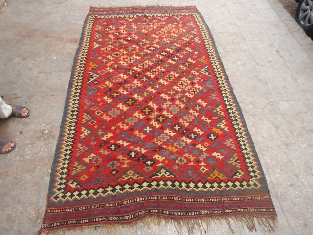 Qashqai Kilim with beautiful colors and very nice desigen,fine weave,good condition.Hand washed ready for the show.E.mail for more info and pics.            