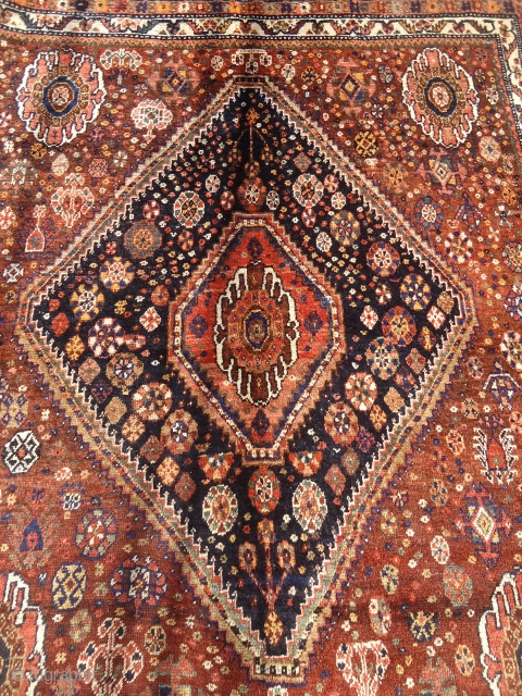 Beautiful Qashqai Rug,with striking beauty,excellent condition,splendid colors,beautiful size and design.All original.Size 6'6"*5'6".E.mail for more info.                  