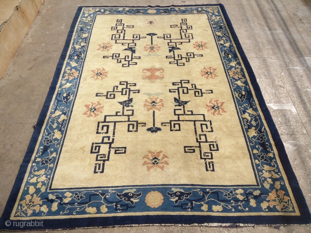 Peking Chinese Oriental Rug .It has a nice field with beautiful desigen.As found condition .Size 8'7"*6'3".E.mail for more info and pics            