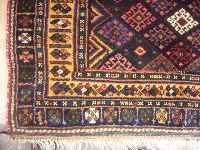 Supereb Kurd Jaf,exceptional colours and desigen,Excellent condition without any repair,Very supereb piece.Full soft and lustorious pile,Hand washed clean and ready for display.Size 3'8"*3'2".
          