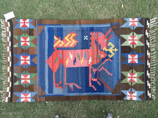  Swedish "Röllakan"kilim horse
size 5'0 x 2'7'' Ft
                         