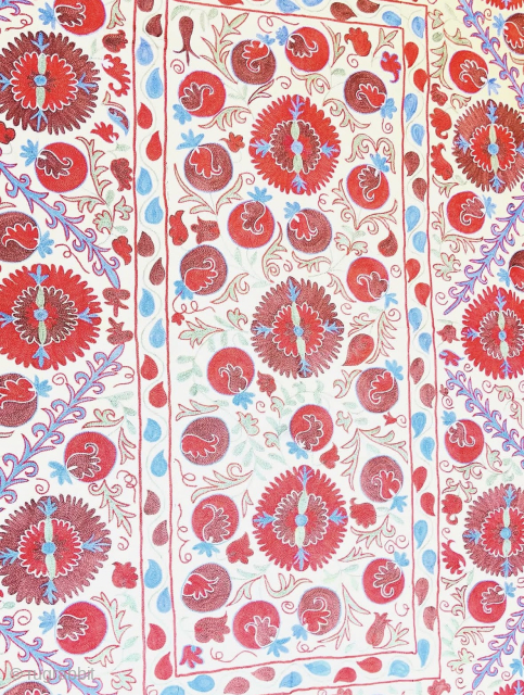 Suzuni Uzbek with silk embroidery karabas 
Size 6x4 vintage more available in bulk different designs some are silk with silk embroidery email for more pictures        