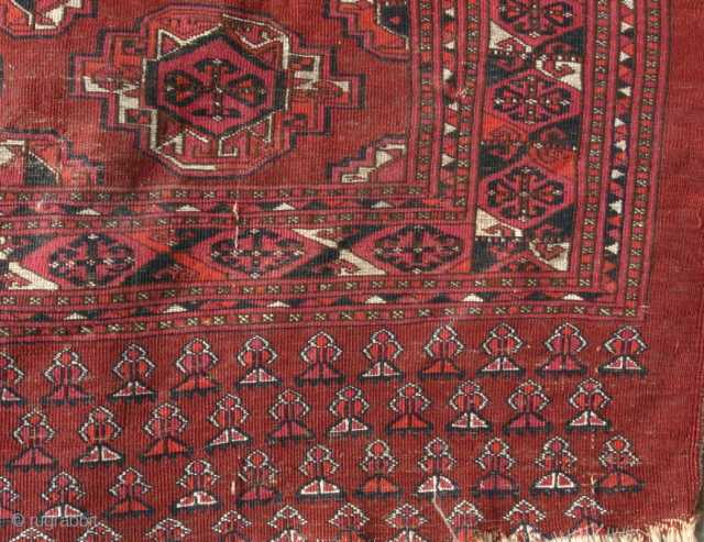 {62} SARYK Juval, 137 x 95 cm., A larger, antique chuval of this age from the Turkoman Saryk tribe, with 6 colors and in such good condition, is not very common. Handspun  ...