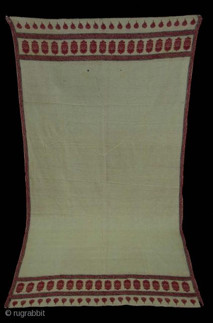 Floral Block Printed Cotton Odhana From Nakhatrana,District of Kutch,Gujarat,India.Its size is 140X270cm.Condition some very small holes.Its Rare piece of Odhana(DSC01756 New).            