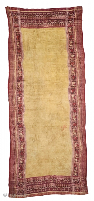 Patola Sari,Silk Double Ikat.Probably Patan Gujarat. India.
This Patola Uses one of the most Rare designs known as Panetar Yellow Patola, 
It belongs to Nagar Brahmin Group of Gujarat India.

C.1825-1850.

Its size is 12cmX290cm(20210804_161933).
 