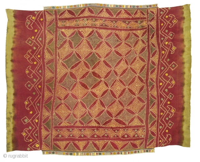 Single Bandh Tie and Dye Odhani From Shekhawati District of Rajasthan. India.Its Very rare Single Bandh Tie and Dye Odhani. Natural Colours On the Khadi Cotton.C.1900.Its size is 135CmX180cm(DSC04949 New).
   