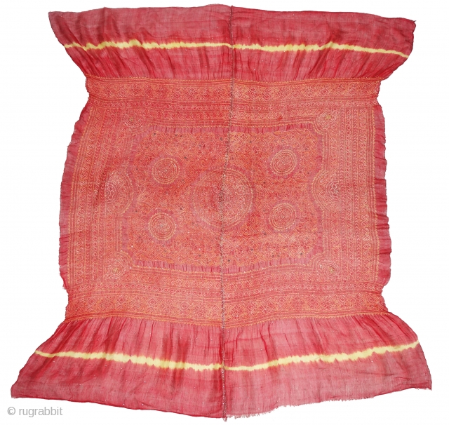 Kumbhi,The Tie and Dye Odhani(Bandhani)With Real Zari Badla Work embroidery And border.From Kutch Region of Gujarat,India.C.1900.Condition is very good.Its size is 130cmx160cm(DSC03784 New).          