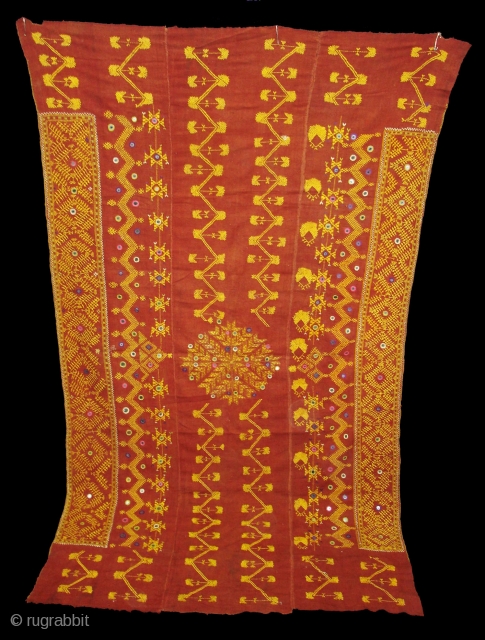 Wedding Odhani (Cotton) From Ganga Nagar District of Rajasthan,India.This were Traditionally used mainly by Bishnoi Communities of Rajasthan.C.1900.Its size is 127cmX220cm(DSC05458 New).           