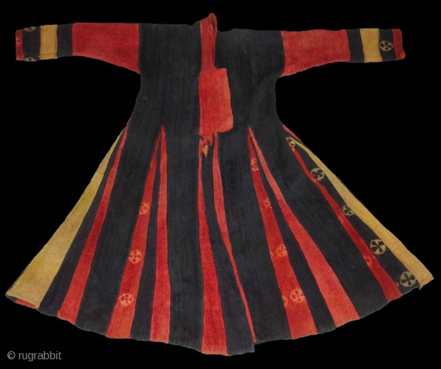 Zanskar Coat Dress(Indigo Colour)From Ladakh.India.Finest variations of colours,Pure Vegetable colours has been used,Made of yaks Wool.And it’s Tie and Dye work.Early and rare Dress(DSC07358 New).        