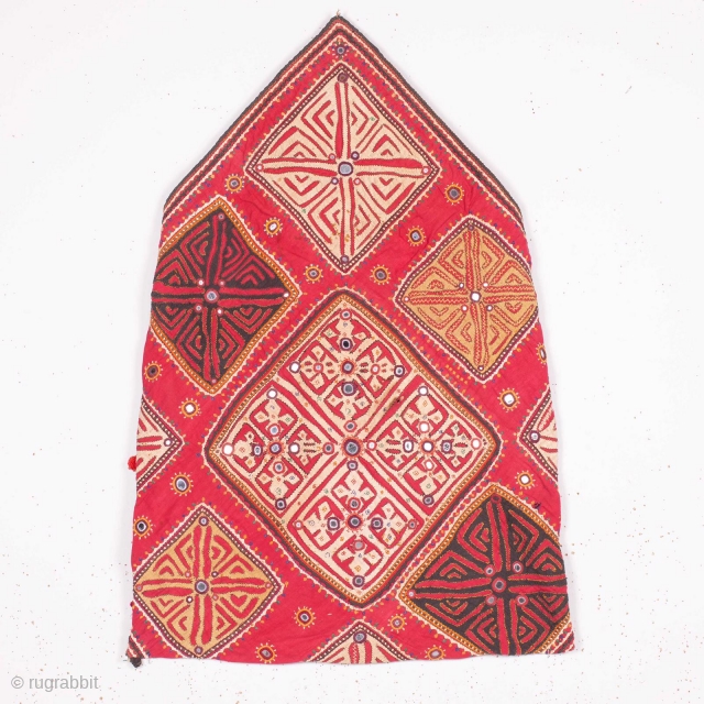 Dowry Bag (cotton) from Sindh Region of undivided India. India.
Applique cut-outs with mirrors and the tassels .

From Sodha Group of Tharparkar Region of Sindh.

C.1870-1900

Its size is 50cmX75cm (Image 03-16 )   