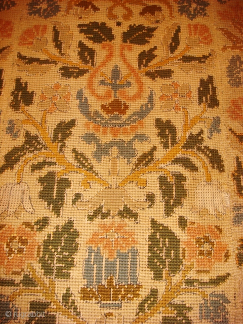 19th century Spanish Needlepoint carpet. Silk and wool. Size 150 x 90 cm                    