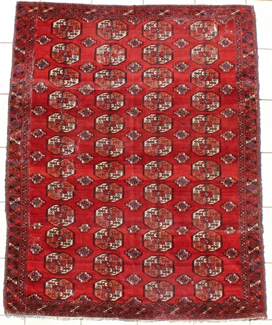 Saryk main carpet fragemnt, ca 233x190cm                           