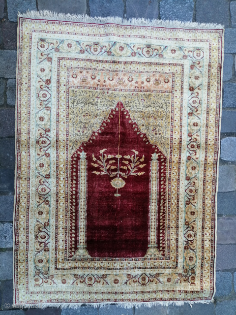 Antique mid 19th sivas armeniansilk rug in very good condition. Amazing quality of silk
Size :
185x120cm
+33611593013                  