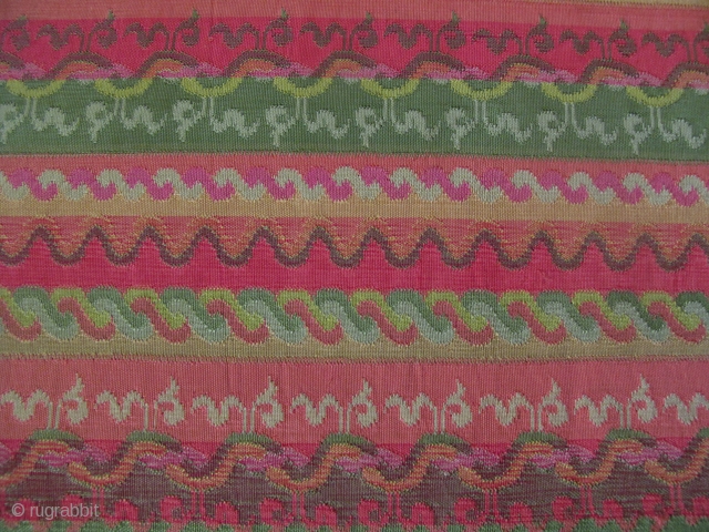 Taung Shay Pa Soh : Traditional Burmese Male lower garment of Luntaya (100 Shuttles Tapastry Weave) technique in 'Acheiq' design (series of different wave like patterns) believed to be inspired by the  ...