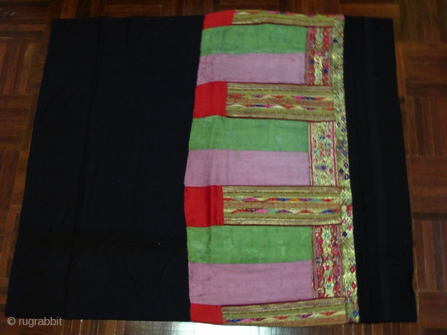 Tai Mao Tube Skirt : Tai Mao is one group of Tai language speaking ethnics. They live along Mao River that stretches between the border of Burma in Shan State and the  ...