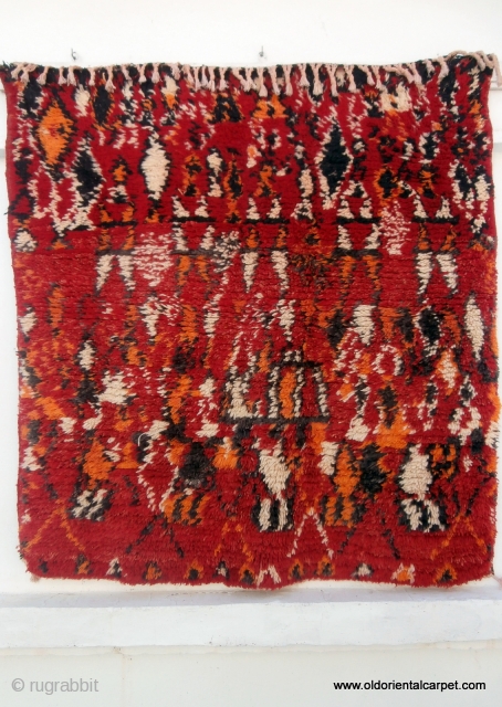 MOROCCAN BERBER MIDDLE ATLAS RUG from the region of Boujad. There is no better description of rugs from Boujad than Kurt Rainer's in his excellent book "Marokko". He says "they display strong  ...