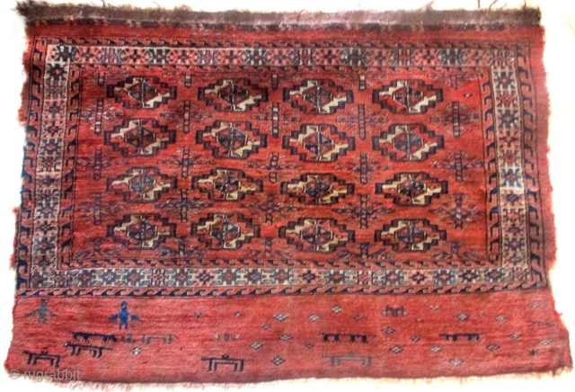 ANTIQUE TURKOMAN YAMOUT BAG FACE dating from the second half of the 19th century and woven by the Yamout in what is now Turkmenistan. The juval face has been very gently washed  ...