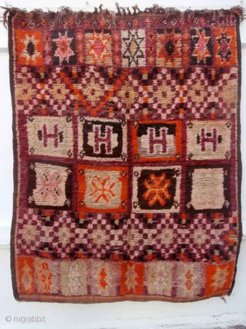 MOROCCAN BERBER TRIBAL RUG. This is an old piece from the Beni Sadden Berbers, a small group who live in the eastern section of the Middle Atlas Mountains east of the city  ...