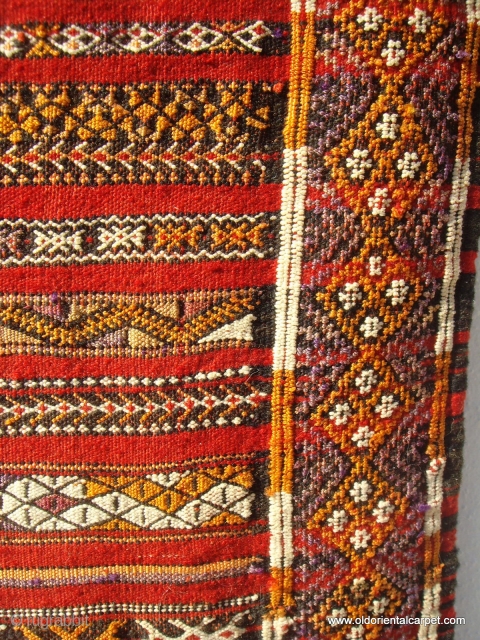 MOROCCAN BERBER MIDDLE ATLAS KILIM / FLAT WEAVE from the region of Zeymour in the western Middle Atlas. The piece is about 30-40 years old and in excellent condition. It is finely  ...