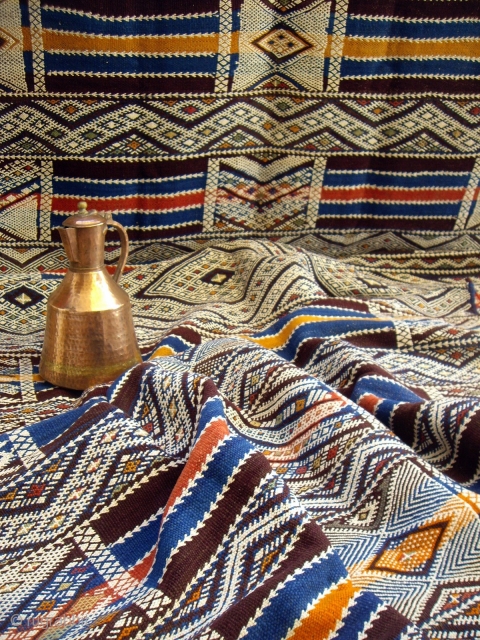 http://www.oldorientalcarpet.com/Morocco_4.html                                