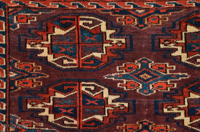 19th Century Yamud Chuval Size 80 x 130 cm                        