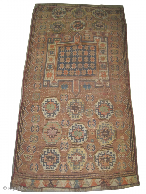 
Gutschan Kurd Persian circa 1900 antique. Collector's item, Size: 265 x 142 (cm) 8' 8" x 4' 8"  carpet ID: K-2696
Vegetable dyes, the black color is oxidized, the knots are hand  ...