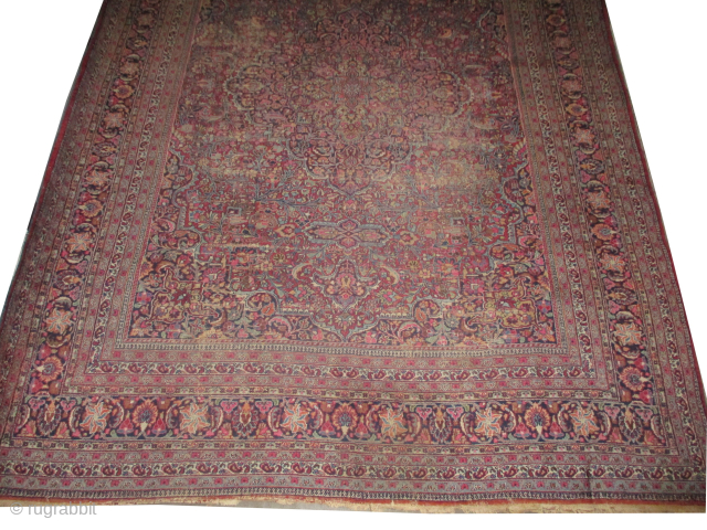 
Khorasan Persian, knotted circa 1930 semi-antique, 314 x 430 cm, ID: P-5199
Vegetable dyes, the knots are hand spun wool, the black knots are oxidized, the background is rust, the center medallion is  ...