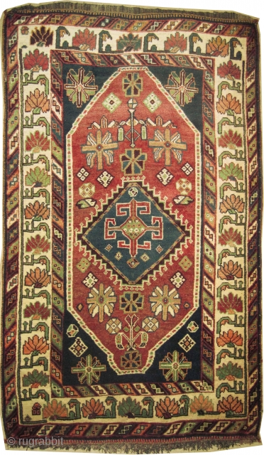 
Gabbeh Nomad Persian, knotted circa in 1917 antique, collector's item. 198 x 121 (cm) 6' 6" x 4'  Carpet ID: M-394
The knots are hand spun lamb wool, the warp and the  ...