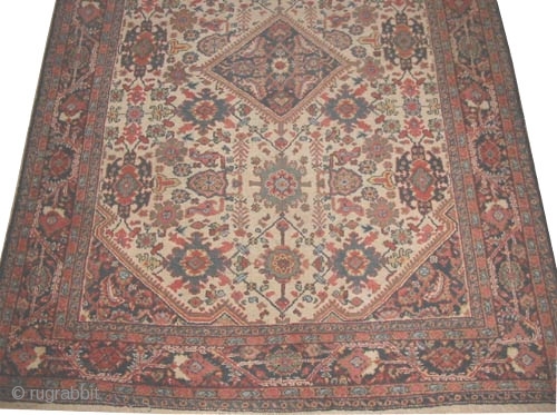 Mahal Persian circa 1920 semi-antique, Size: 320 x 227 (cm) 10' 6" x 7' 5"  carpet ID: P-5340
The background color is ivory, high pile, good condition the up part has minor  ...