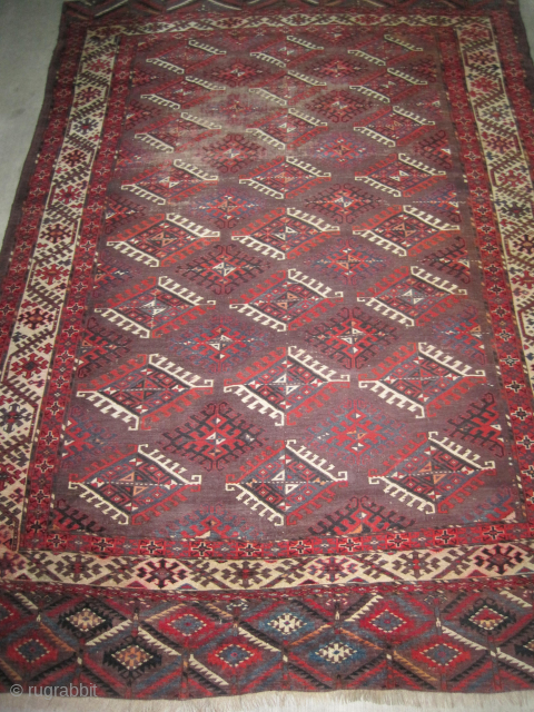 Yomut Turkmen, knotted circa 1890, antique, 213 x 310 cm, ID: MHR-2
The knots, the warp and the weft threads are hand spun wool, synthetic red, part is used.     