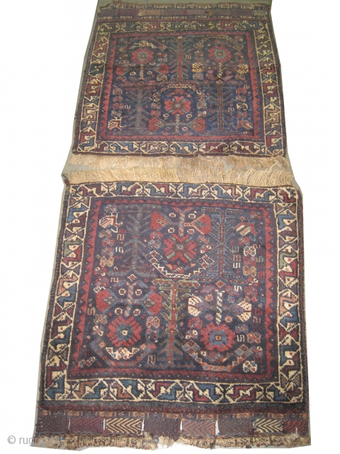 Qashqai Persian, a pair bag faces, circa 1900 antique, collector's item, Size: 66 x 64 (cm) 2' 2" x 2' 1"  carpet ID: K-4779
The background color is indigo, the surrounded large  ...