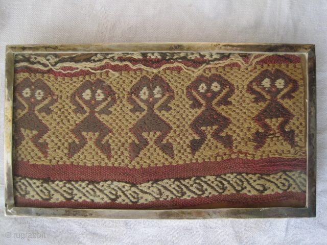 

Pre-Columbian embroidery, museum standard, 18 x 10 cm, ID: FR-7
In perfect condition, surrounded with silver frame, woven with wool and cotton, rare example.

          