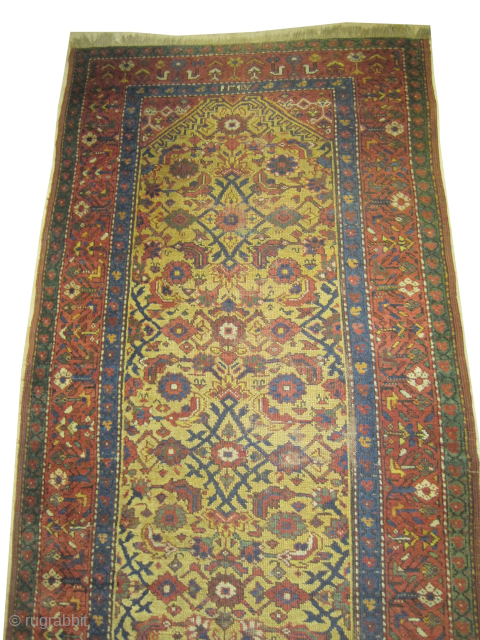 
Farahan Persian, knotted circa 1875 antique, collectors item, 114 x 437 cm, ID: K-3672
Vegetable dyes, the black knots are oxidized, the knots are hand spun wool, the background color is saffron/yellow, the  ...