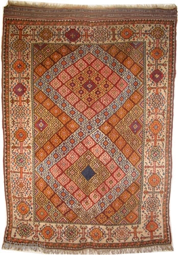  	

Qashqai Persian, knotted circa in 1870 antique, collector's item,  172 x 130 (cm) 5' 8" x 4' 3"  carpet ID: K-4719
The knots, the warp and the weft threads are  ...