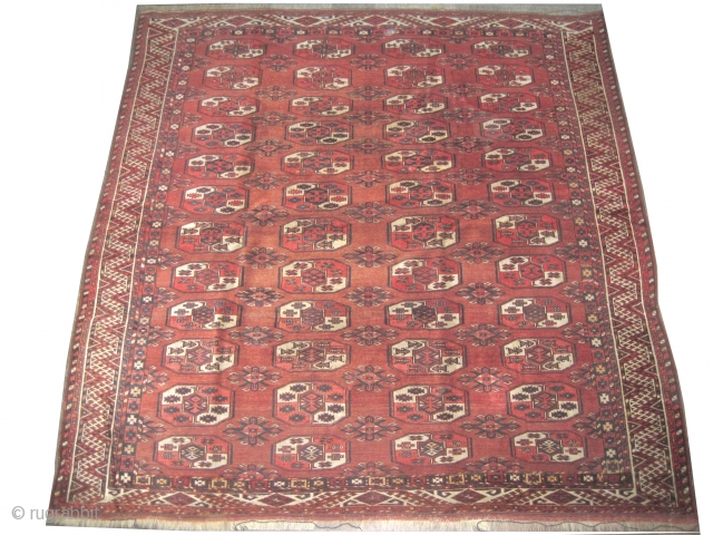 	

Kizyl Ayak Turkmen main carpet, antique, collectors item,  220 x 220 (cm) 7' 3" x 7' 3"  carpet ID: P-4786
The knots are hand spun \wool, the brown color is oxidized,  ...