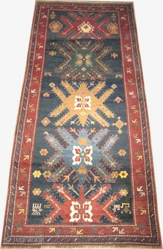 
Tchelaberd Caucasian circa 1910 antique.Collector's item, Size: 340 x 150 (cm) 11' 2" x 4' 11"  carpet ID: RS-469
High pile, good condition, the background color is indigo with five traditional Tchelaberd  ...