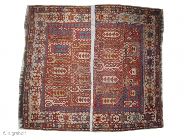 Gendja Caucasian, knotted circa in 1890 antique, collectors item, 119 x 63 (cm) 3' 11" x 2' 1"  carpet ID: UOE-20
Instagram: madayancarpets

          