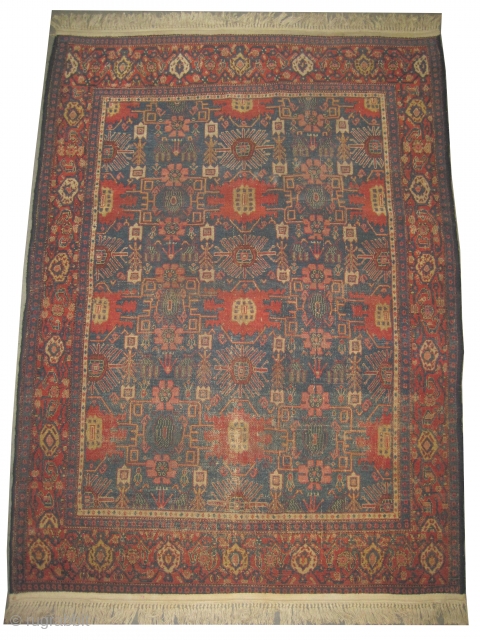 	

Senneh Persian, knotted circa in 1920 antique, 188 x 136 (cm) 6' 2" x 4' 6"  carpet ID: K-1135
The knots are hand spun wool, the black knots are oxidized, the background  ...