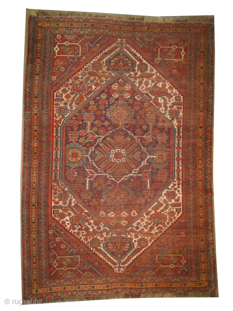 Shiraz Khamse Persian, knotted circa 1890 antique, collectors item, 120 x 178 cm, ID: K-5608A
Vegetable dyes, the black knots are oxidized, the knots are hand spun wool, the warp and the weft  ...
