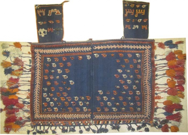 Horse cover Gabbeh Nomad/Qashqai Persian circa 1915, antique, collector's item, Size: 154 x 154 (cm) 5' 1" x 5' 1"  carpet ID: A-1273 
Woven with hand spun wool and three different  ...