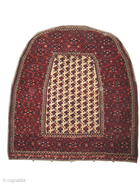 

Horse cover Yemouth Turkmen, Dated 1314 = 1896, antique, collectors item, 98 x 106 cm, ID: K-5210
With Islamic inscriptions, the knots are hand spun wool, vegetable dyes, the black knots are oxidized,  ...