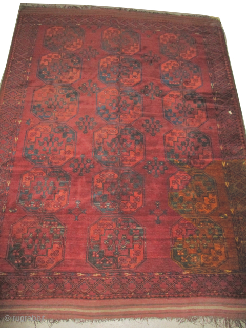 
Ersari Turkmen, knotted circa 1875 antique, collectors item, 220 x 295 cm, ID: MMM-60
Vegetable dyes. The knots, the warp and the weft threads are mixed with hand spun lamb wool (silky wool)  ...