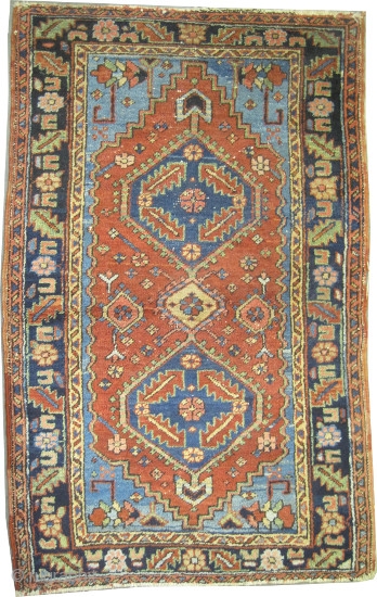 	

Serapi Heriz Persian, circa 1900, antique. Collector's item, Size: 132 x 82 (cm) 4' 4" x 2' 8" carpet ID: K-5694 
 vegetable dyes, the black color is oxidized, the knots are  ...