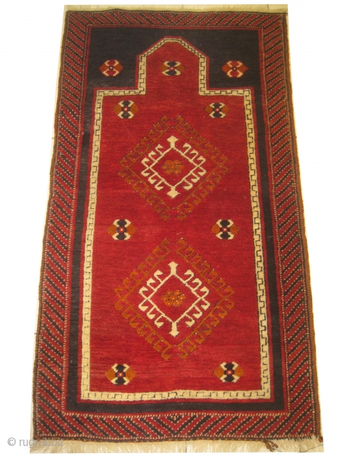 Anteb prayer Turkish rug, knotted circa in 1935 semi antique. 138 x 76cm,  carpet ID: BRDI-8
High pile in perfect condition, the shirazi borders are woven with special technique.    