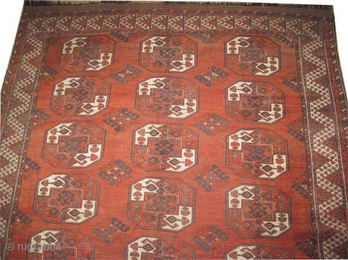 
Kizyl-Ayak Turkmen, knotted circa 1890 antique, collectors item, 203 x 288 cm, ID: P-3894
Vegetable dyes, the knots are hand spun wool, the black knots are oxidized,+ both edges are finished with 4  ...