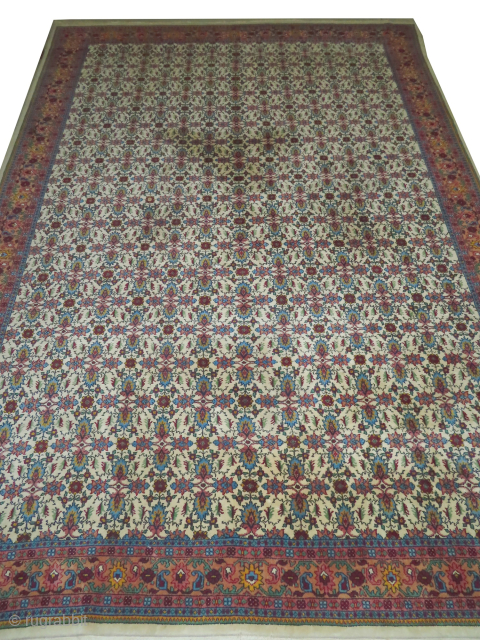 Our new website is now live at www.madayancarpets.ch, fully optimized and featuring search filters and an online shop.
Agra Indian sturdy carpet, knotted circa 1960, semi-antique, 291 x 408 cm / 9'7" x ...